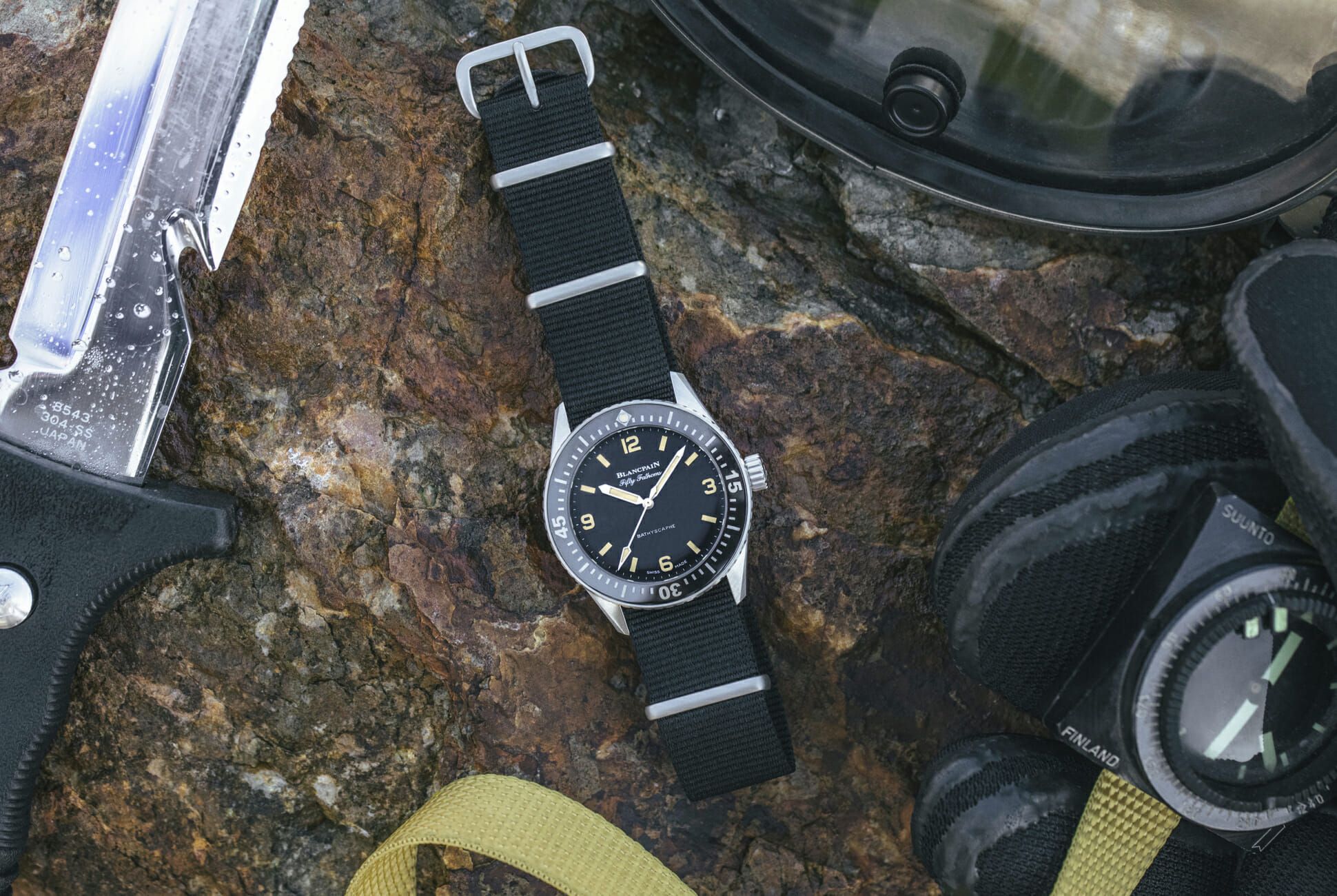 hodinkee dive watch