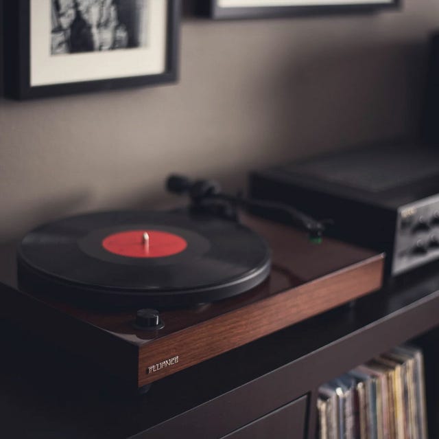 5-Affordable-Turntables-Than-Even-Audiophiles-Would-Want-Gear-Patrol-lead-full 5 affordable turntables than even audiophiles would want gear patrol lead full