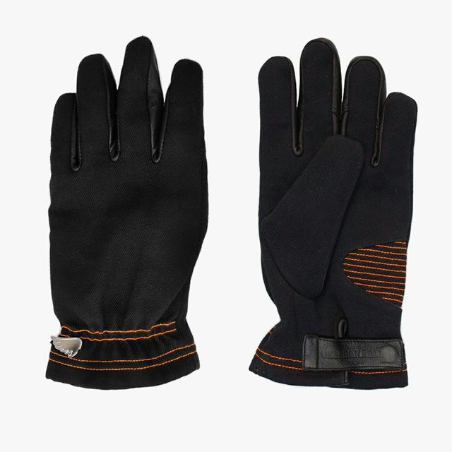 Saint-Unbreakable-Gloves-gear-patrol-full-lead