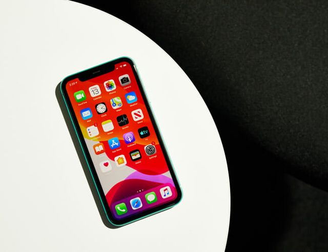 iphone 11 review gear patrol lead featured