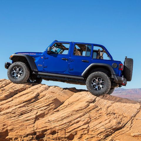 2020 jeep wrangler ecodiesel review gear patrol lead slide 5