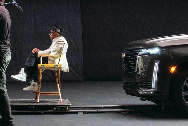Cadillac-Escalade-Teaser-gear-patrol-full-lead