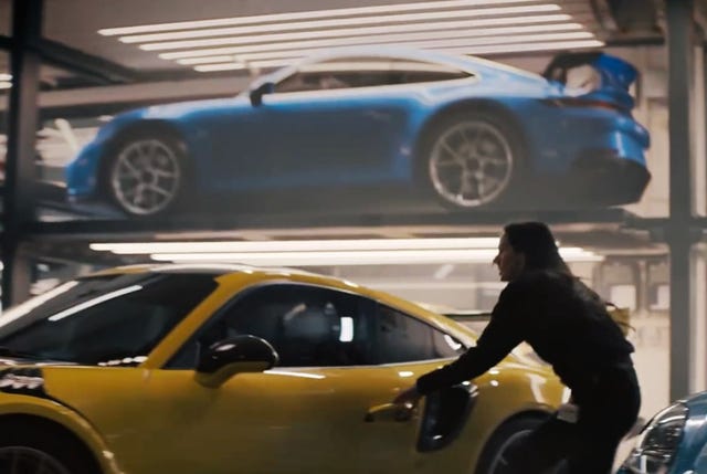 Super-Bowl-Porsche-gear-patrol-full-lead