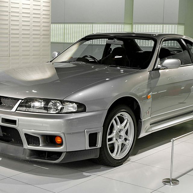 Coolest-Foreign-Cars-You-Can-Import-gear-patrol-Nissan-Skyline-GT-R
