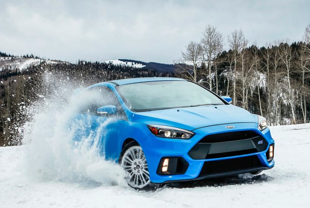 Ford-Focus-RS-gear-patrol-full-lead