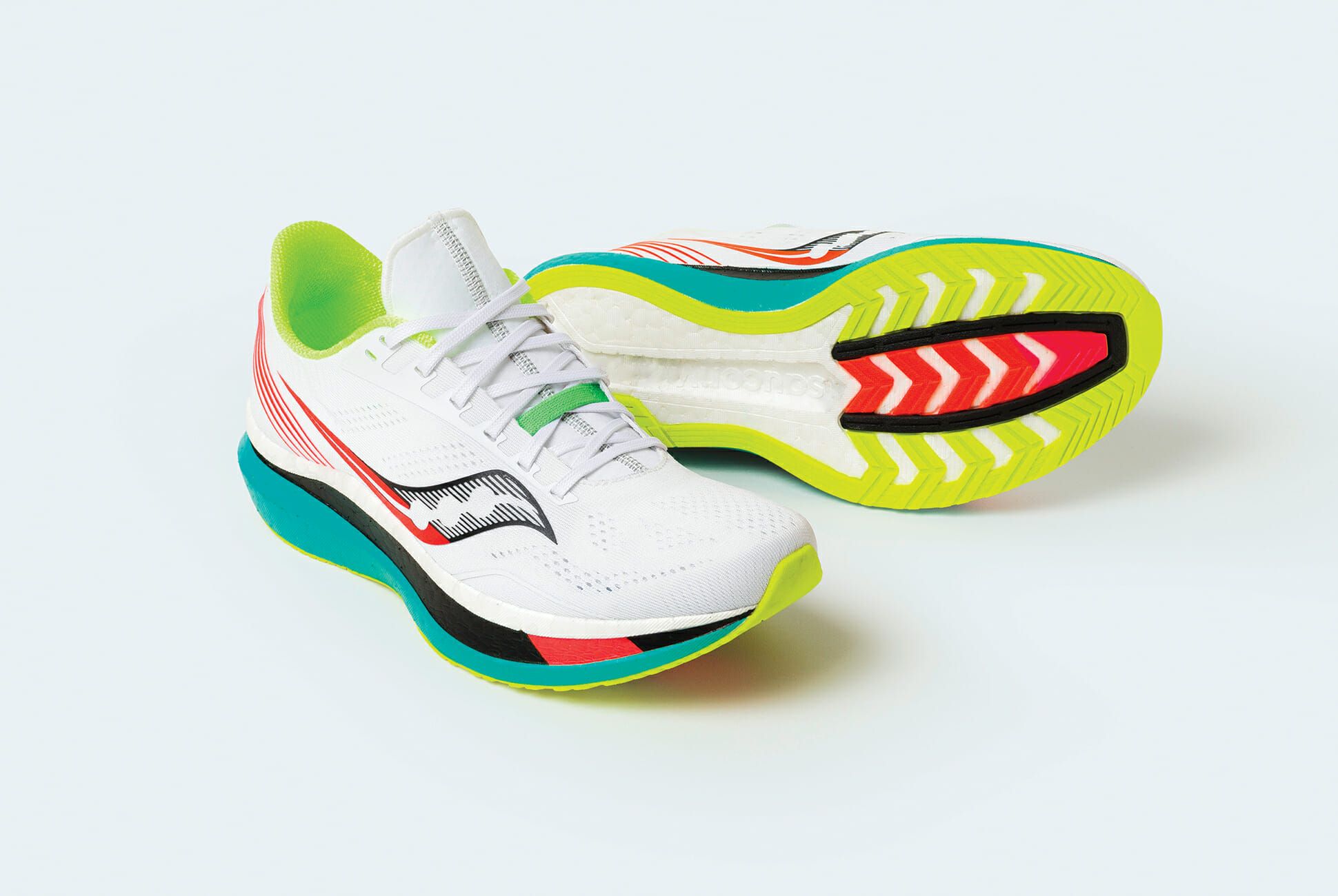saucony marathon racing shoes