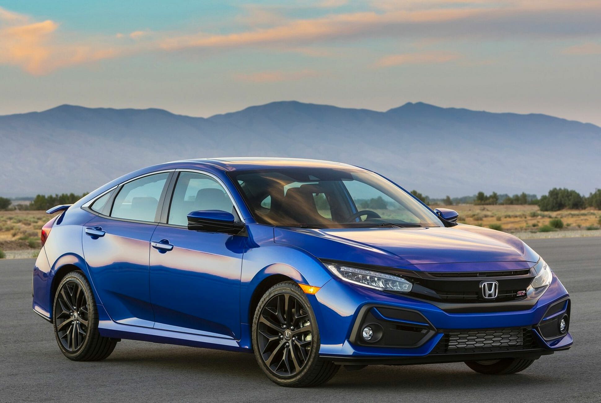 national flag fortvivlelse voldtage The Honda Civic Si May Be the Best Cheap Driver's Car You Can Buy