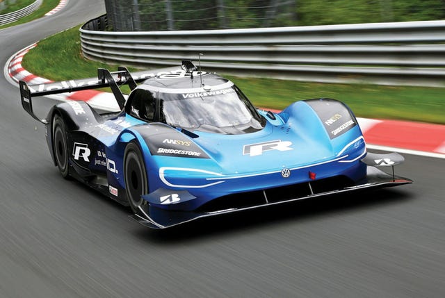 VW-Race-Car-gear-patrol-full-lead