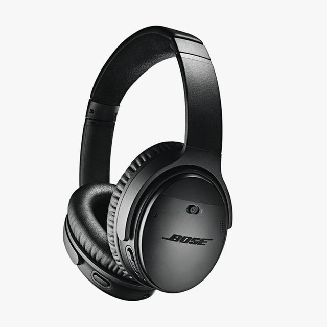 Have Your Bose QC35s Been Sounding Weird? You're Not Alone (and a Fix)