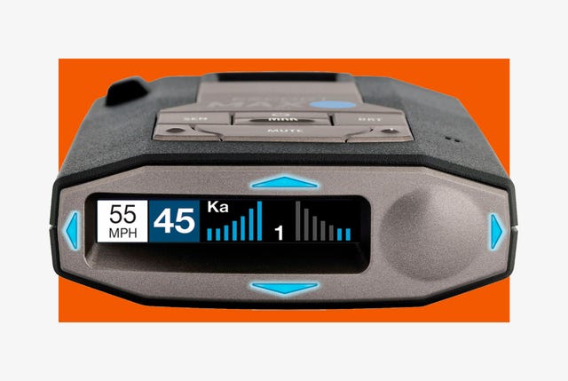 KOO-Escort-Max-360c-Gear-Patrol-Lead-Full