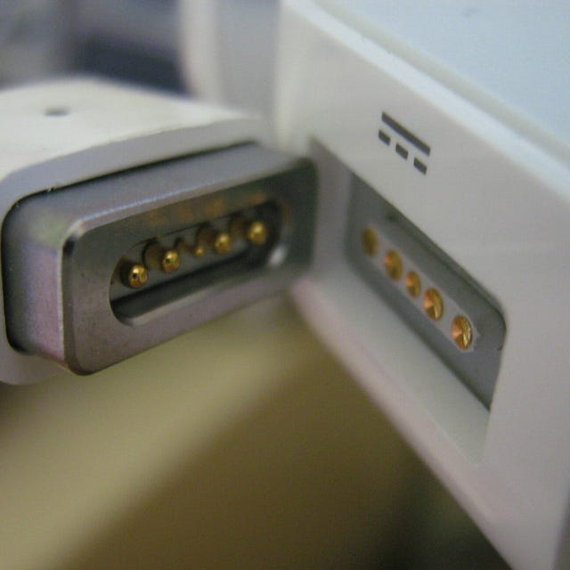 MagSafe-Gear-Patrol-Lead-Full