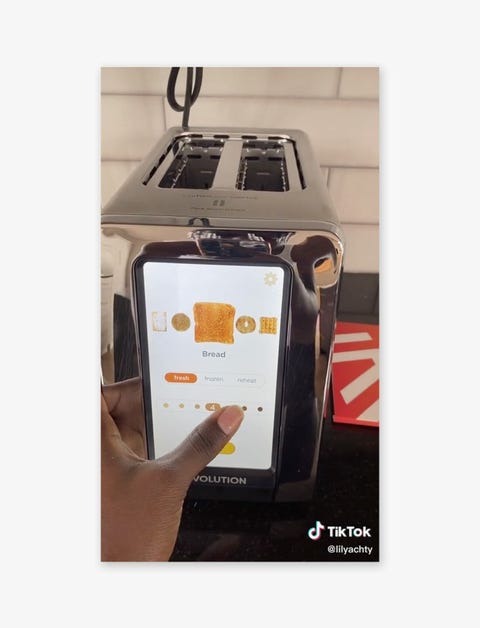 Revolution-R180-Toaster-gear-patrol-ambiance Revolution-R180-Toaster-gear-patrol-ambiance