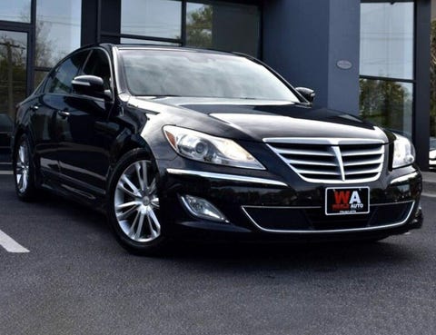 Best-Used-Sport-Sedans-Gear-Patrol-2012-Hyundai-Genesis Best-Used-Sport-Sedans-Gear-Patrol-2012-Hyundai-Genesis