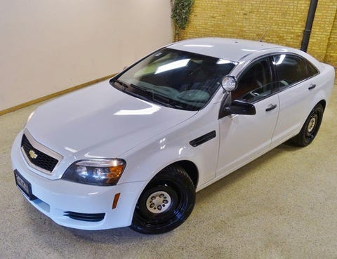Best-Used-Sport-Sedans-Gear-Patrol-2014-Chevrolet-Caprice Best-Used-Sport-Sedans-Gear-Patrol-2014-Chevrolet-Caprice