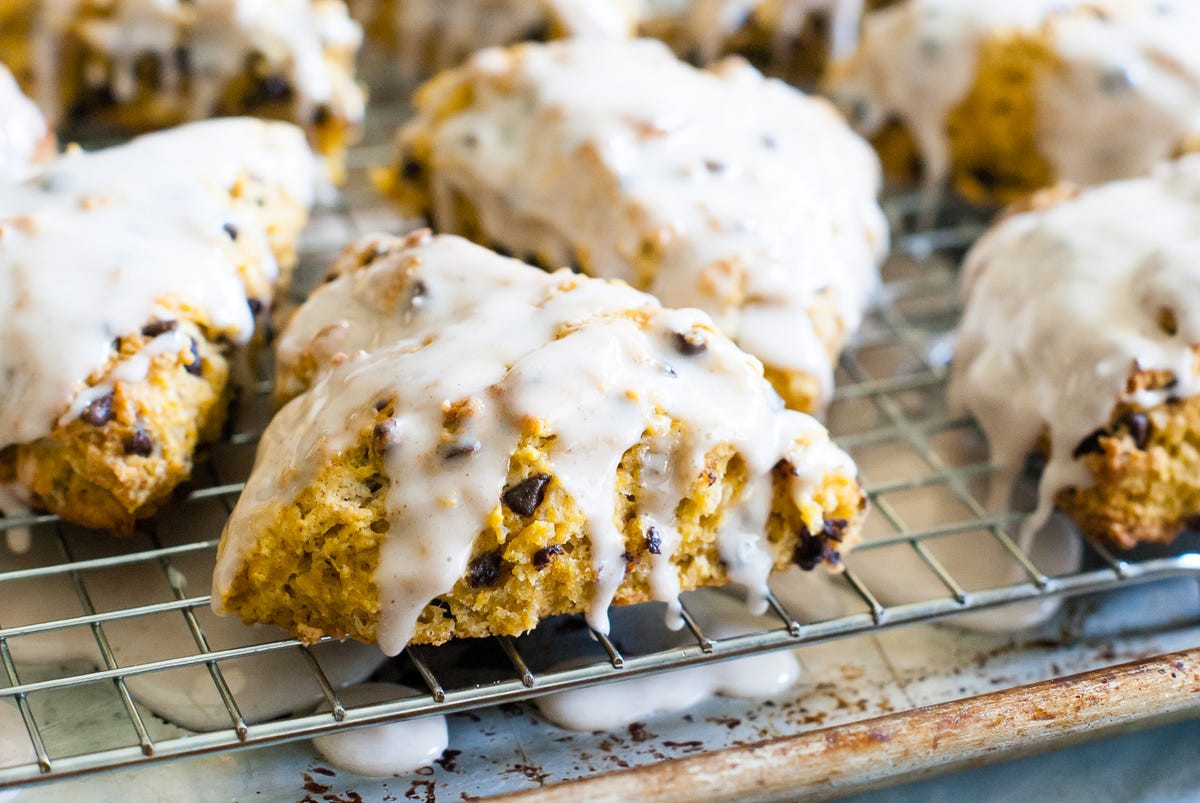 Pumpkin Spice Chocolate Chip Scones