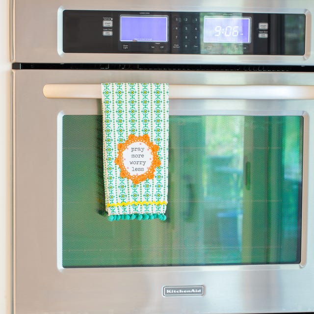 How to Clean Your Oven how to clean your oven
