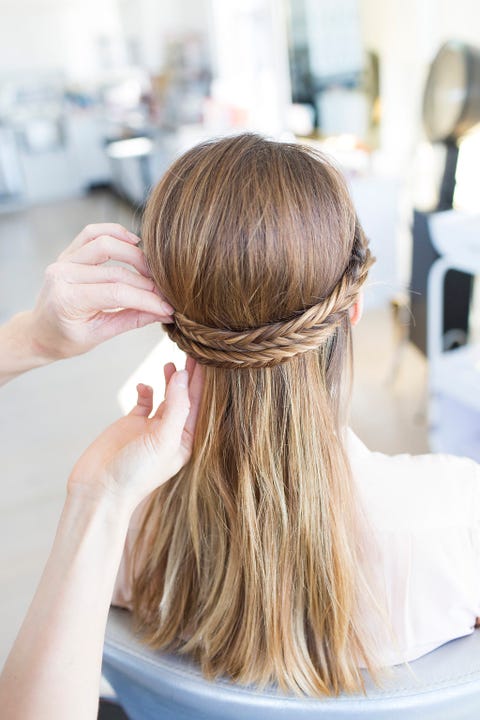 How To Braid Hair From Top Of Head - Crown Braid: Anleitung