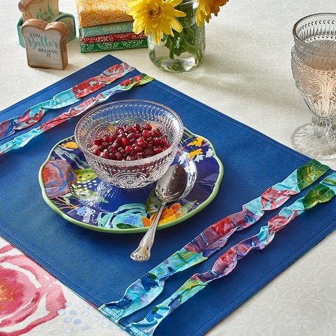 The Pioneer Woman Celia Reversible Pom Pom Placemat Lot of 6 The Pioneer Woman Celia Reversible Pom Pom Placemat Lot of 6