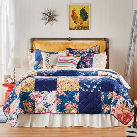Brand New Bedding And More, Pretty Queen Size Bedding