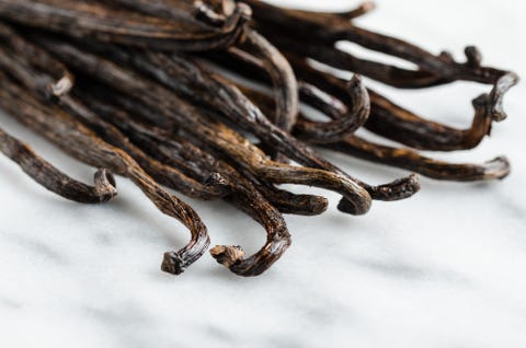 How to Make Vanilla Extract 03