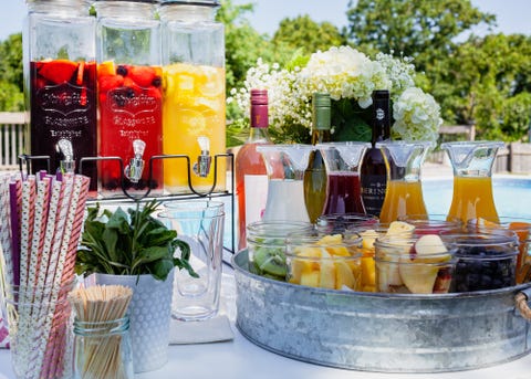 5 Tips for a Fabulous Sangria Bar