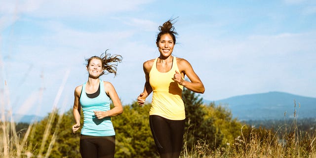 Training Gains Toehold For >> 7 Simple Ways To Refresh Your Running Routine Training Gains Toehold For >> 7 Simple Ways To Refresh Your Running Routine