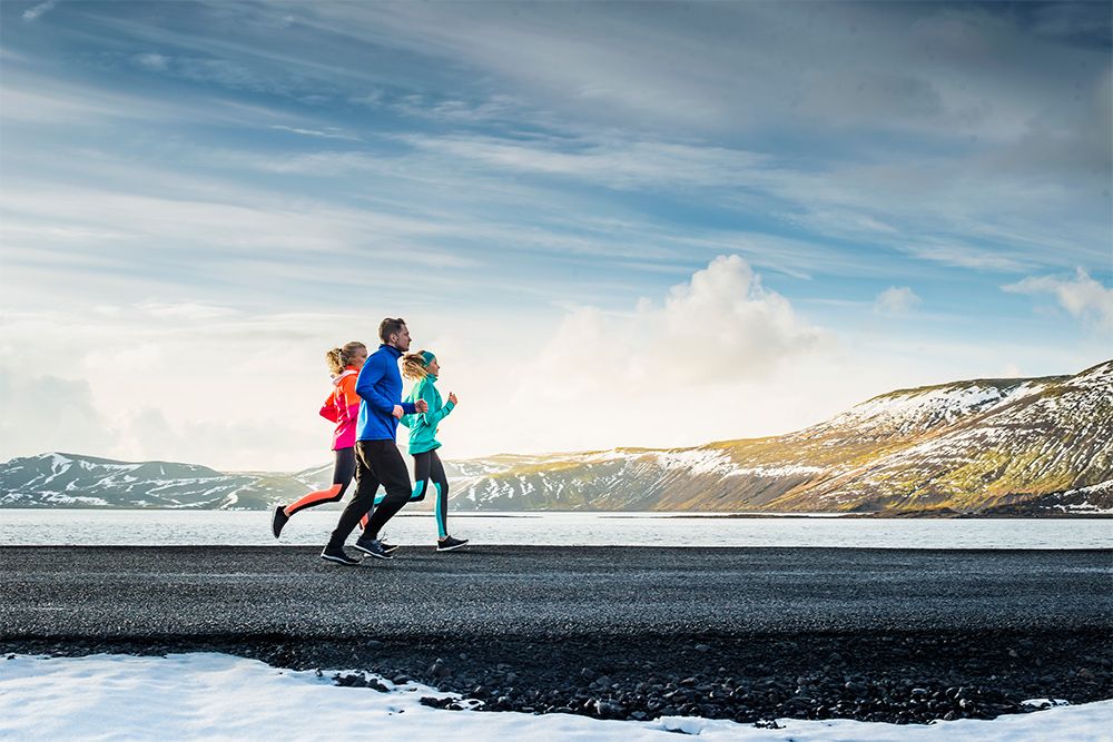 running in shorts in cold weather
