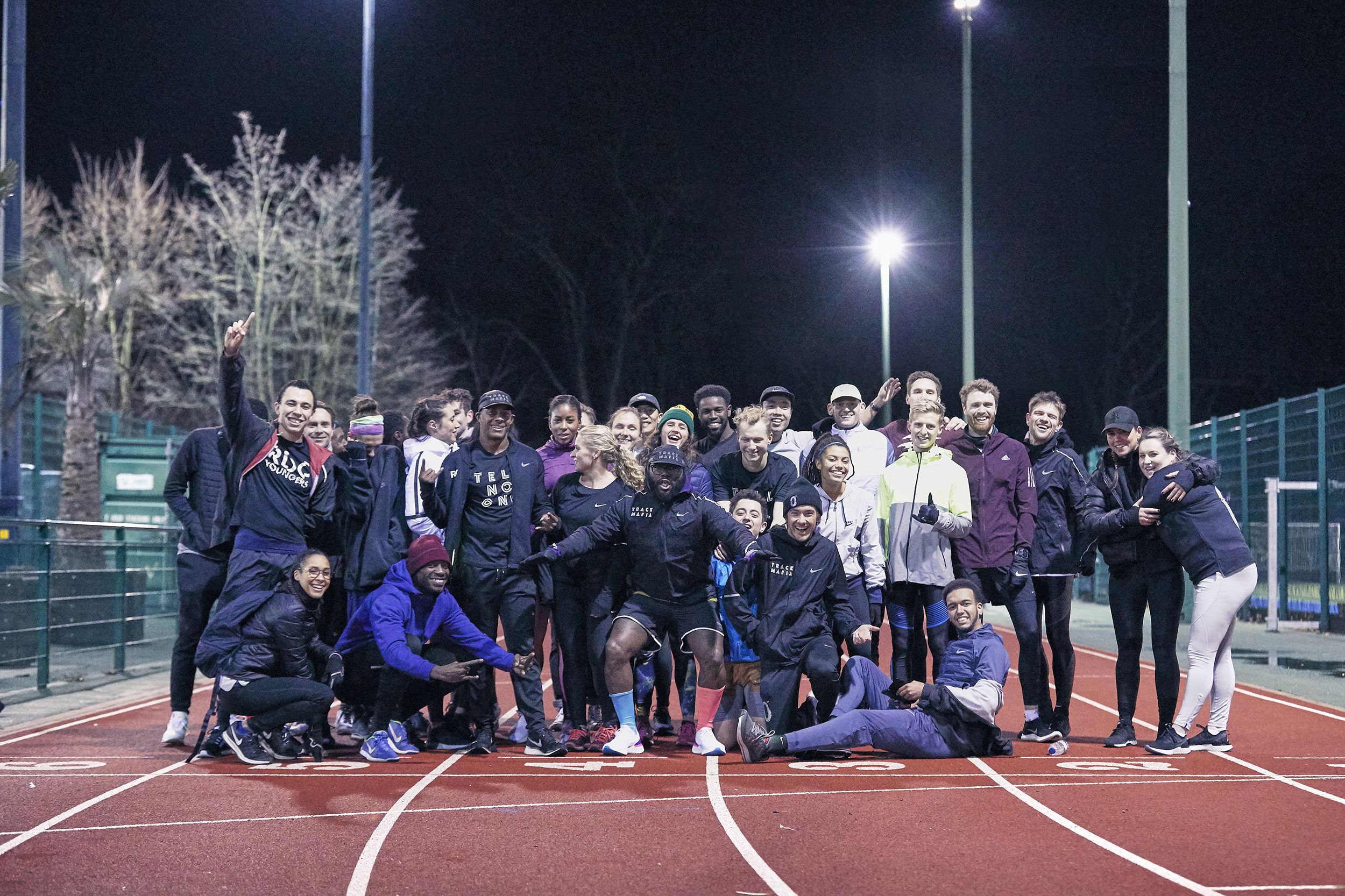 Run crew. Бег команда.