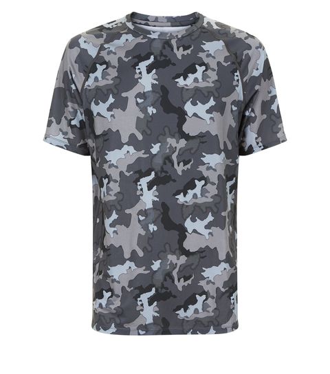 Clothing, T-shirt, Military camouflage, Sleeve, Camouflage, Pattern, Uniform, Top, Active shirt, Design, 
