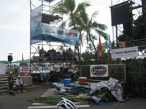 Advertising, Stage equipment, Arecales, Signage, Display device, Banner, Palm tree, Litter, Billboard, Waste, 
