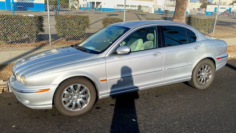 5 Craigslist cars under $1,000 to buy this month