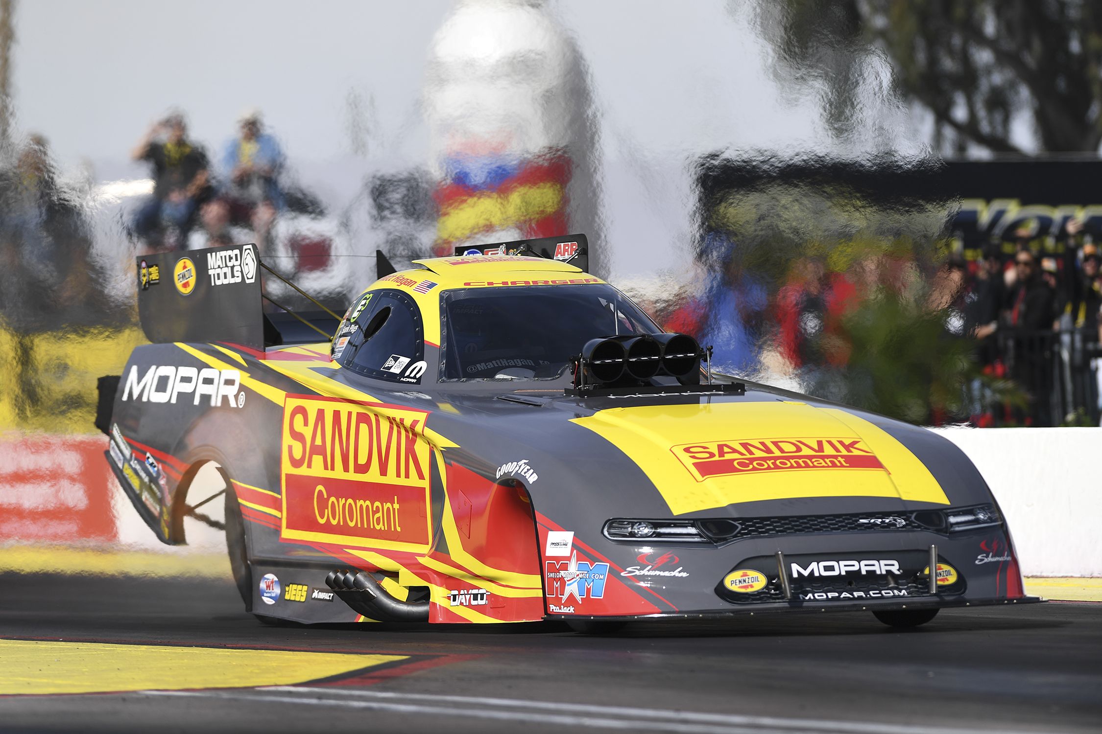 Don Schumacher Racing, a funny car powerhouse in 2017, displays command of  Top Fuel at Bandimere – The Denver Post