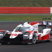 The winning Toyota TS050 Hybrid and the sister car driven by Sébastien Buemi, Brendon Hartley and Kazuki Nakajima finished a scant two seconds apart after four hours of racing.
