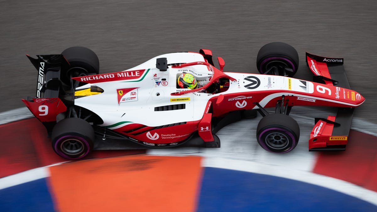 F1 hopeful Mick Schumacher has a Super License problem