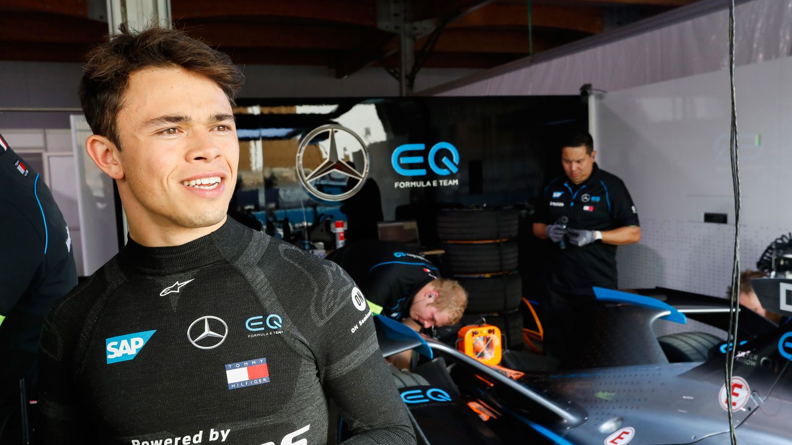 mercedes f2 team