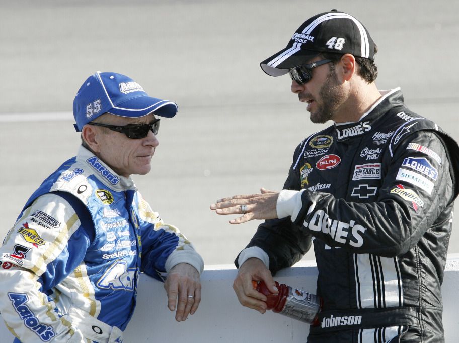Mark Martin Once Felt That He Didn't Belong in the NASCAR Hall of