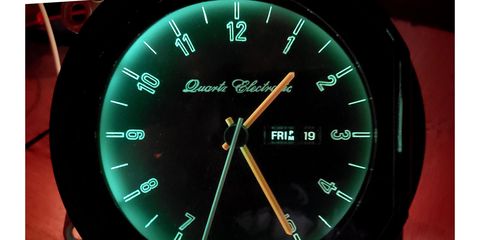 It shows the day of the week and the date, which was just about unheard-of in car clocks of the era.