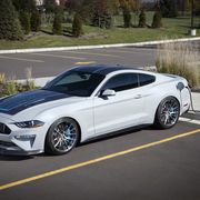 Land vehicle, Vehicle, Car, Automotive design, Muscle car, Performance car, Rim, Shelby mustang, Wheel, Mid-size car, 