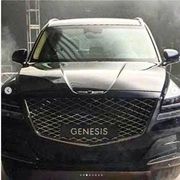 The Genesis GV80 gets a version of the new G90 grille.
