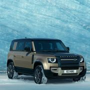 The 2020 Land Rover Defender would do well with BMW's twin-turbo V8 under the hood.
