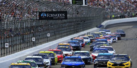 <span id="CT_Main_1_cache_lblCaption">Erik Jones leads a pack of cars during the NASCAR Cup Series race at New Hampshire on Sunday.</span>
