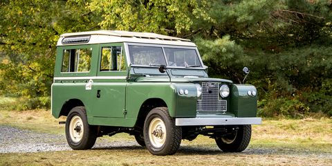 Land vehicle, Vehicle, Car, Off-road vehicle, Land rover series, Off-roading, Hardtop, Land rover defender, Sport utility vehicle, Wheel, 