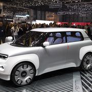 The Centoventi, expected to be put into production in two to three years, will offer a customizable battery cell pack and a reconfigurable dash and interior.