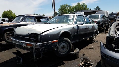 Citroën pulled out of the United States market after 1975, but some fanatics managed to import CXs anyway. Here's an '87 CX GTi in a Denver self-service wrecking yard.