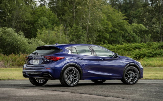 Infiniti qx30. Infiniti qx30 2017. Infiniti qx30 r20. Инфинити qx30 фото.