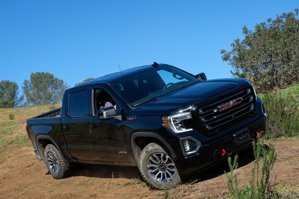 2019 GMC Sierra AT4