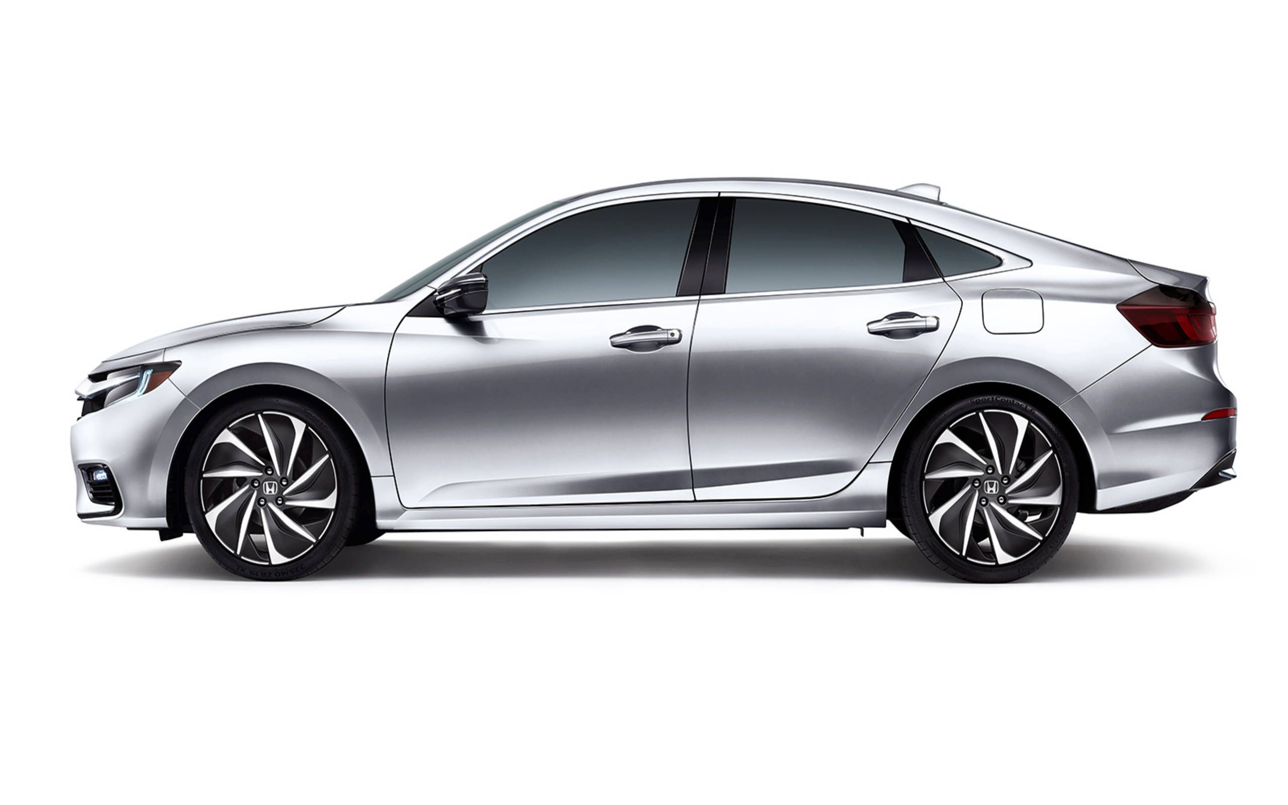 19 Honda Insight Hybrid Is Back To Battle The Prius And This Time It S A Sedan