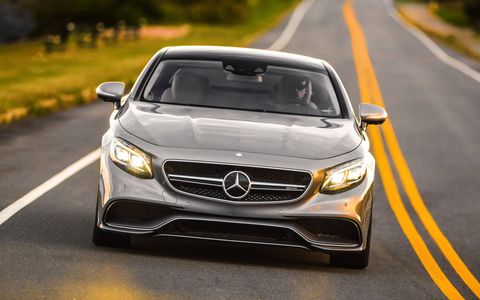 For the first time, the S63 AMG Coupe comes standard in the U.S. market with the AMG Performance 4MATIC all-wheel drive system.