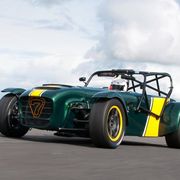 The Caterham Superlight R600 on track before its debut.