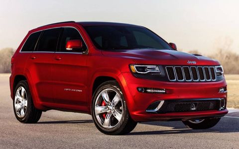 The 2014 Jeep Grand Cherokee SRT features a 6.4-liter HEMI V8 under the hood producing 470 hp at 6,000 rpm and 465 lb-ft of torque at 4,300 rpm.